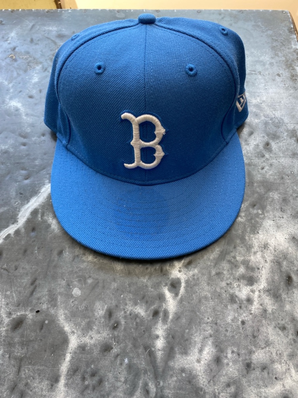 New Era Blue Fitted Baseball Cap Boston Red Socks brim hat